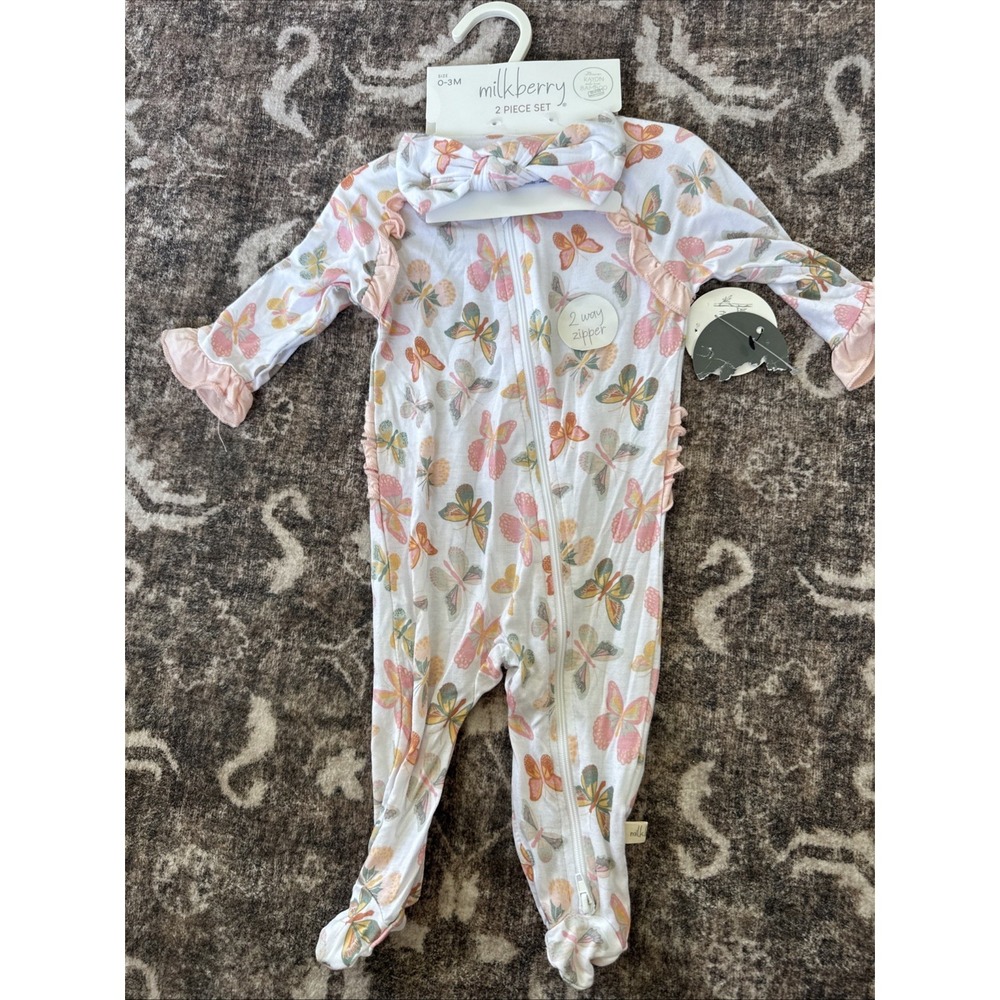 Mikberry Baby Girl 2 Piece Set 0-3 Months Pink White Butterflies
